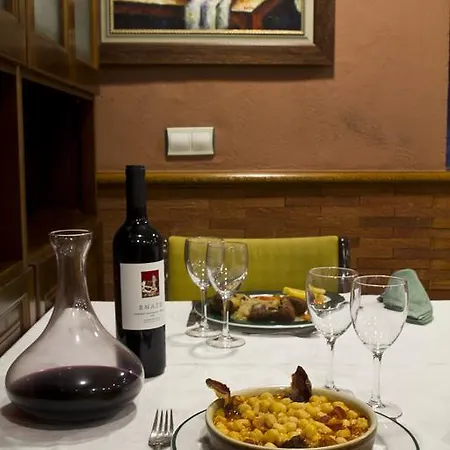 Hotel Clemente Barbastro