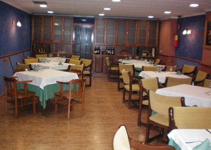 Clemente Hotell Barbastro