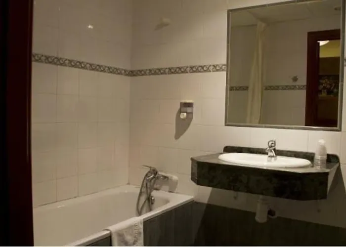 Hotell Clemente Barbastro